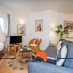 #294 2br Large Terrace Appartement *