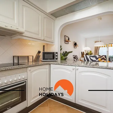 #294 T2 Com Amplo Terraço By Holidays Apartamento Albufeira