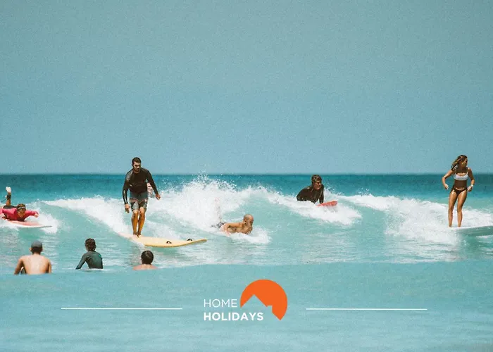 #294 T2 Com Amplo Terraco By Holidays Apartment *