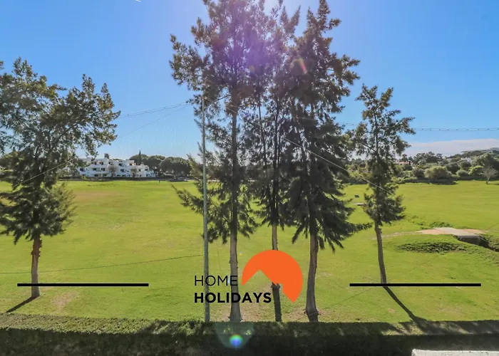 #294 T2 Com Amplo Terraco By Holidays Apartment *