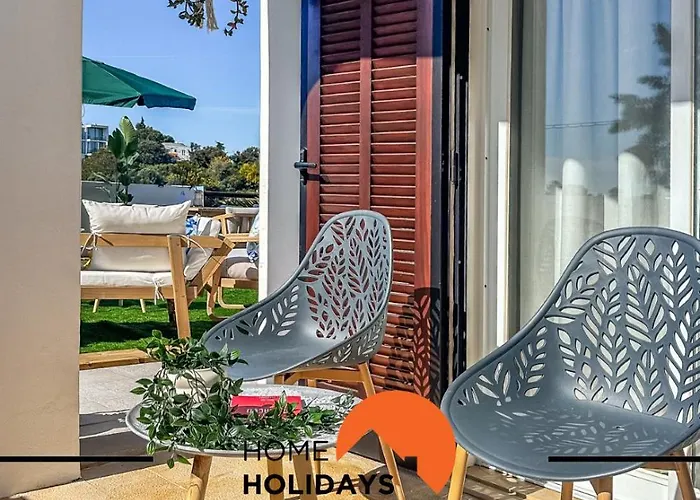 #294 T2 Com Amplo Terraco By Holidays Apartment *